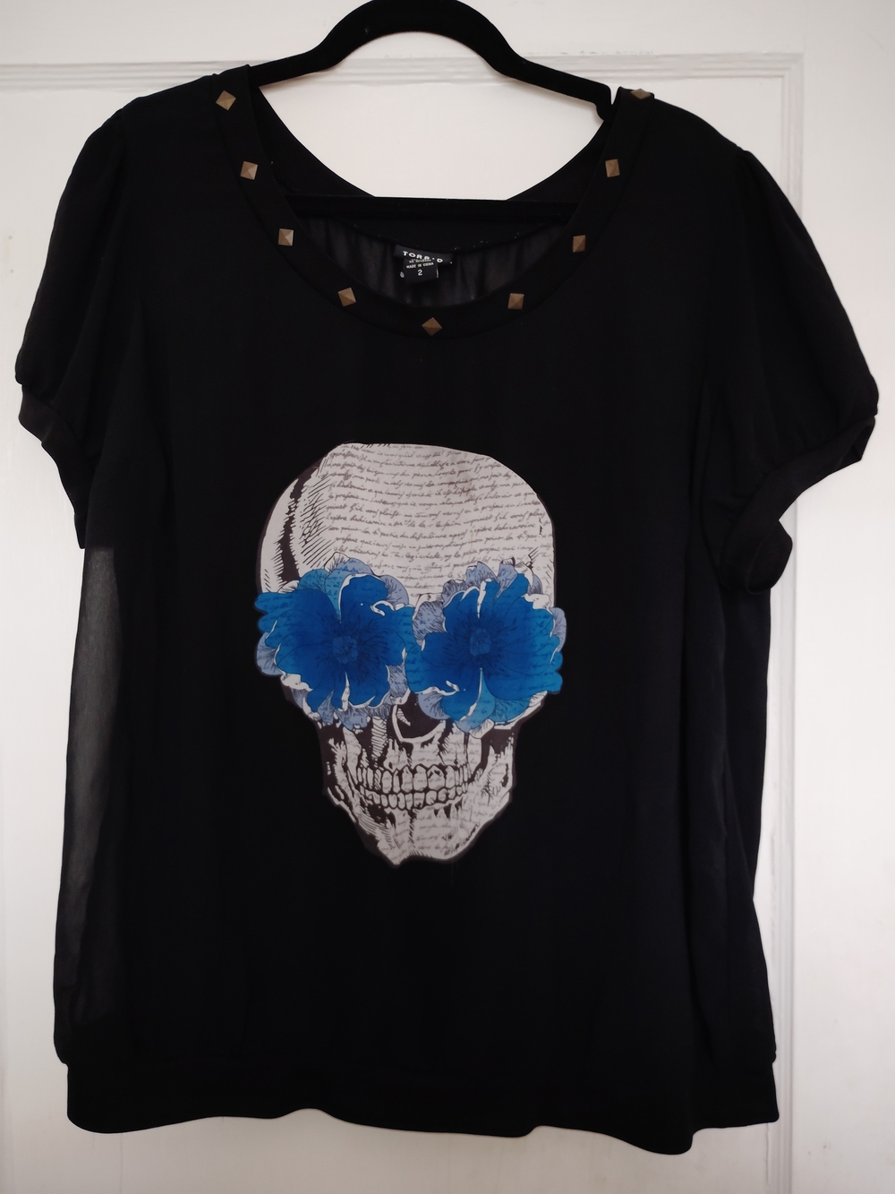 Torrid 2 Sheer Studded Black W/Blue Floral Skull Georgette Top Plus Size 2X